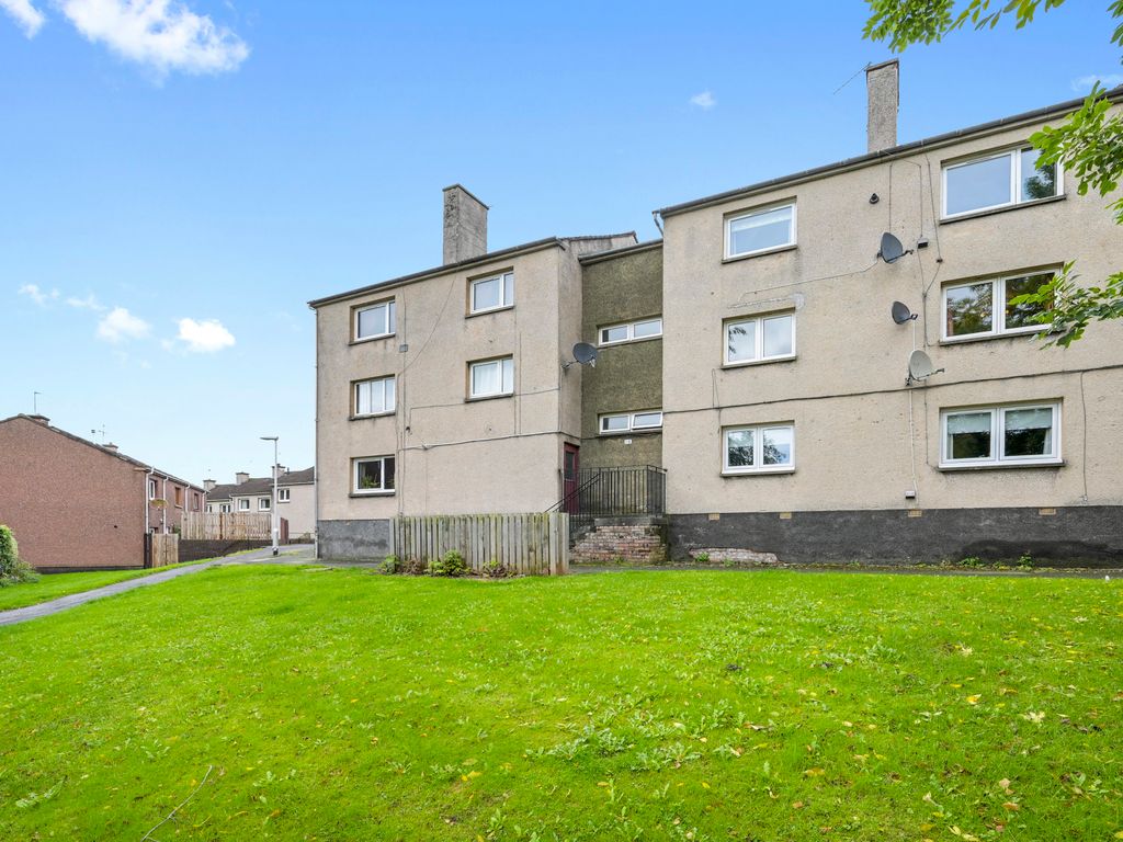 2 bed flat for sale in 3 Bruce Gardens, Dalkeith EH22, £115,000