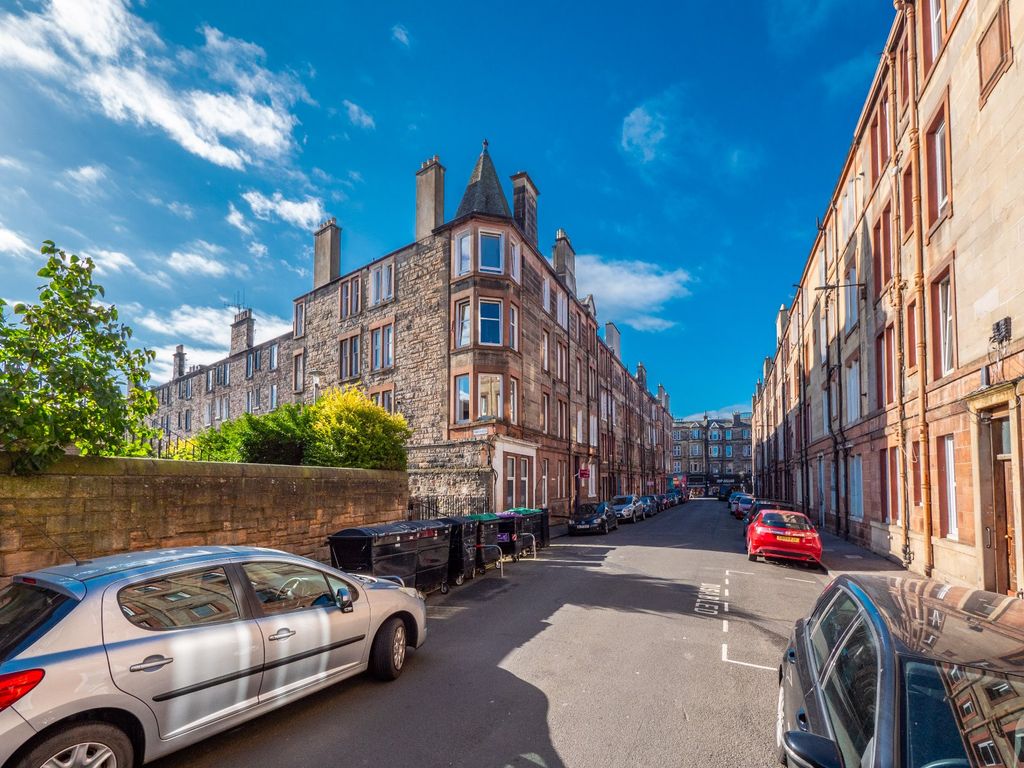 2 bed flat for sale in 12/5 Rossie Place, Abbeyhill, Edinburgh EH7, £190,000