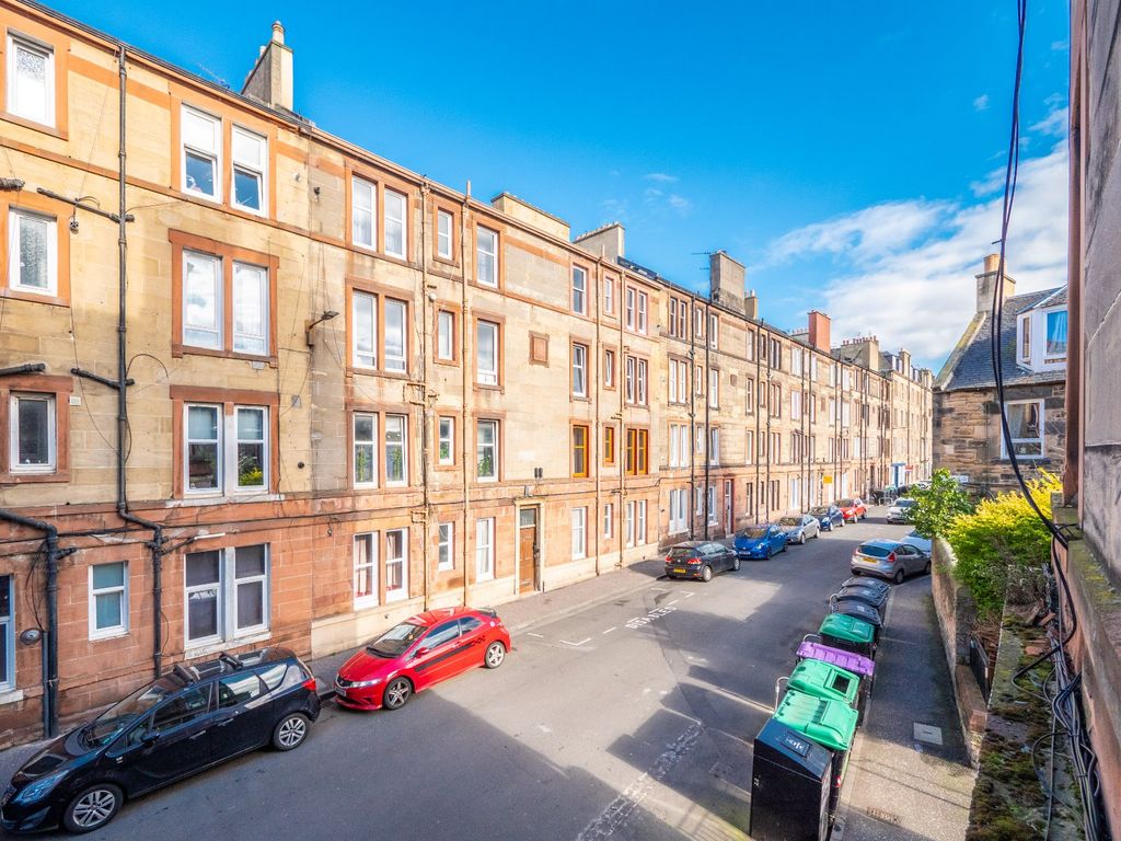 2 bed flat for sale in 12/5 Rossie Place, Abbeyhill, Edinburgh EH7, £190,000