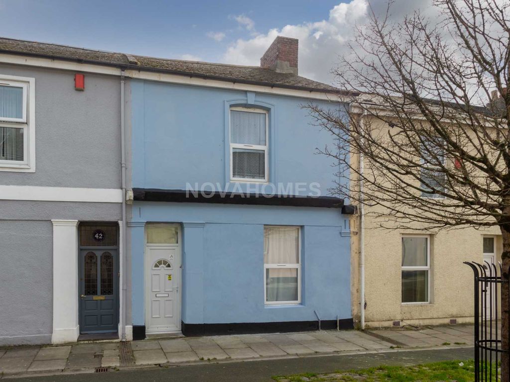 3 bed terraced house for sale in Neswick Street, Plymouth PL1, £170,000