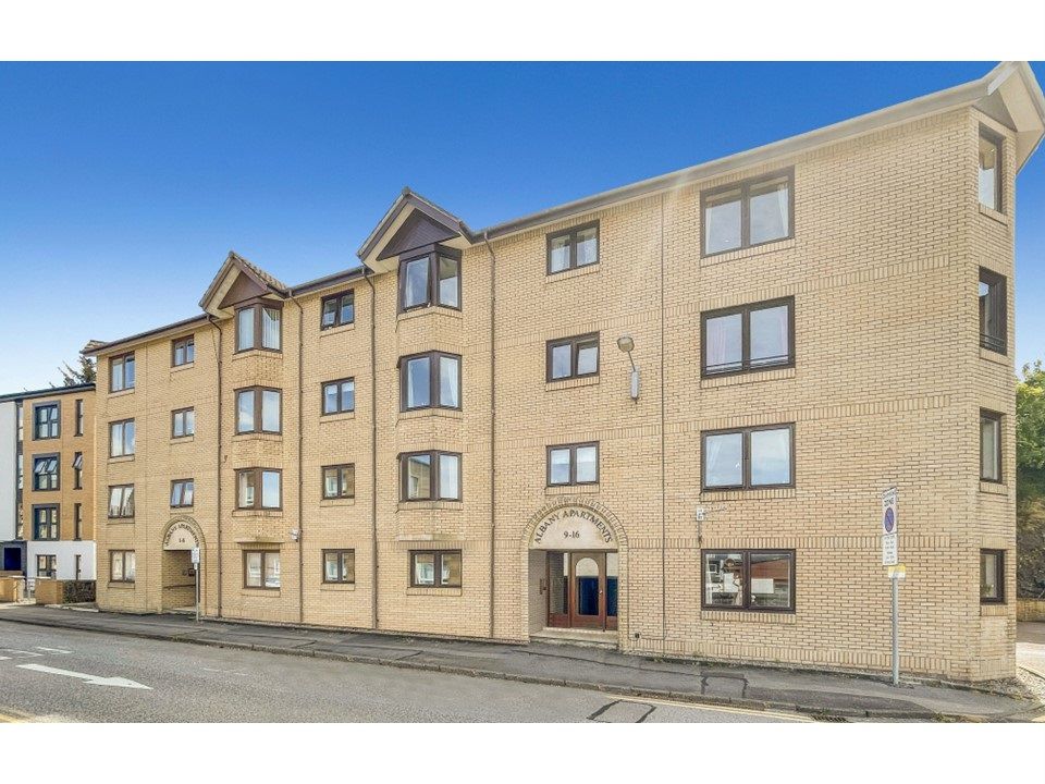 2 bed flat for sale in Albany Apartments, Oban, Argyll, 4Al, Oban PA34, £199,950
