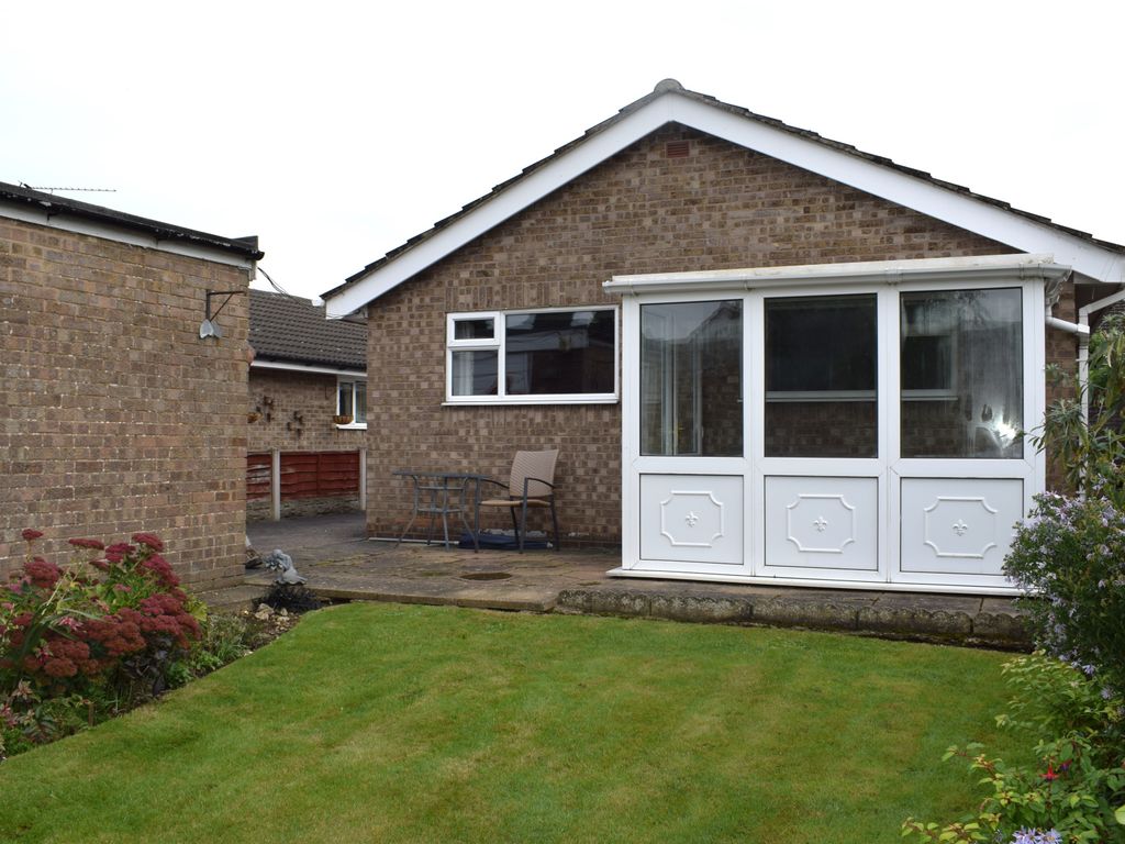 3 bed detached bungalow for sale in York Road, Brigg DN20, £195,000
