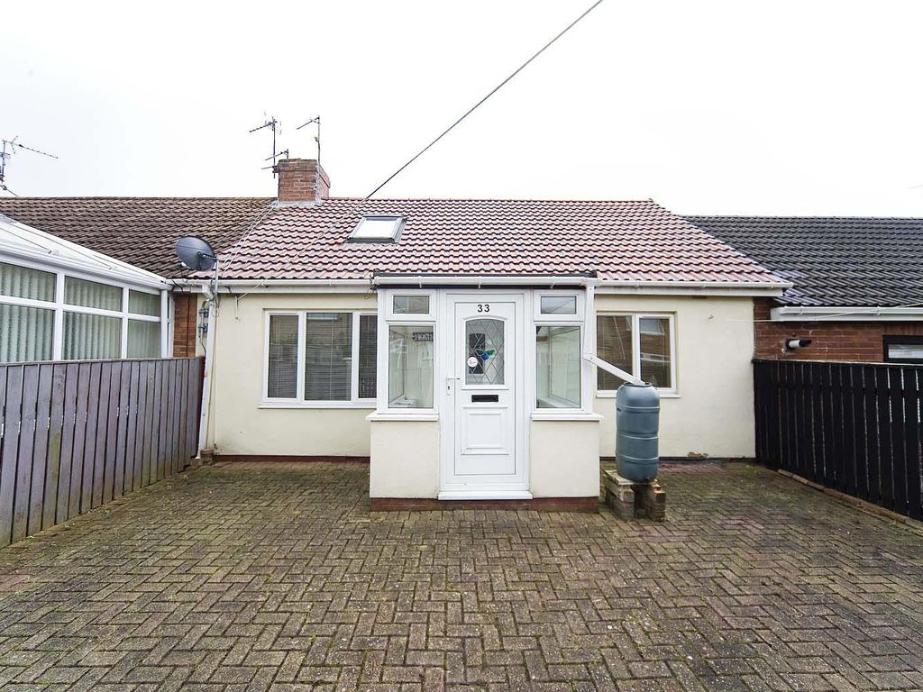 3 bed bungalow for sale in Meadow Avenue, Blackhall Colliery, Hartlepool TS27, £104,999