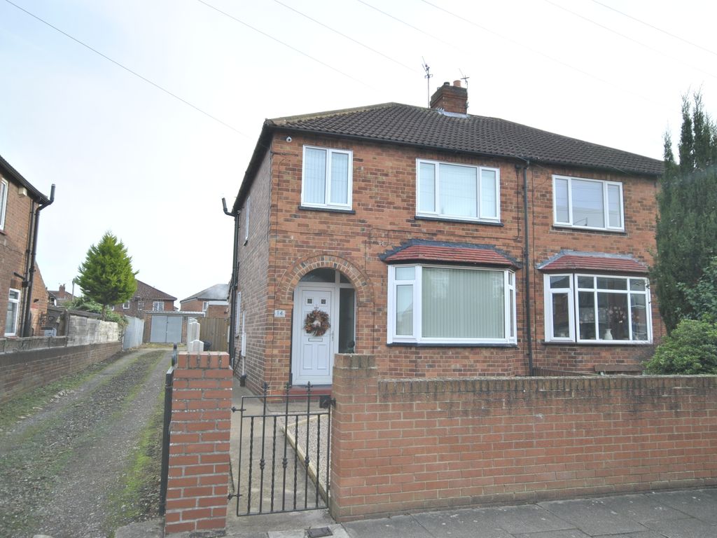 3 bed semi-detached house for sale in Hill Top Crescent, Wheatley Hills, Doncaster DN2, £180,000