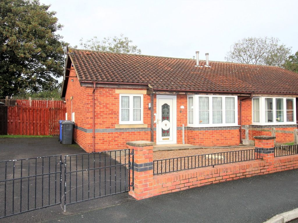 2 bed bungalow for sale in Layden Drive, Doncaster, South Yorkshire DN5, £120,000
