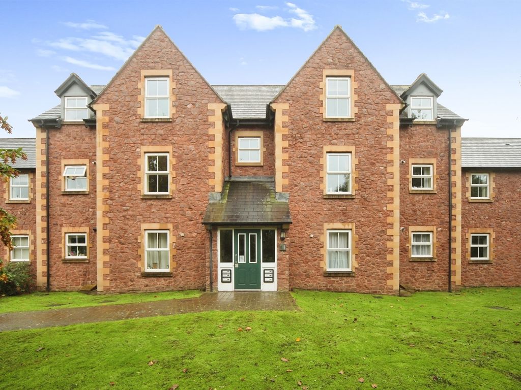 2 bed flat for sale in Park View, Cotford St. Luke, Taunton TA4, £160,000