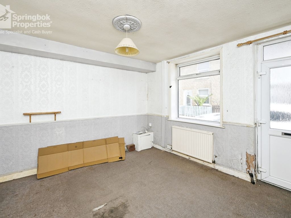 2 bed terraced house for sale in Albert Street, Hucknall, Nottingham, Nottinghamshire NG15, £130,000