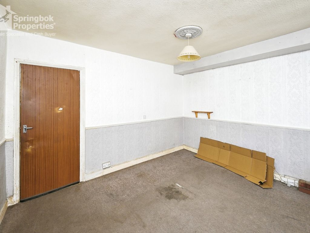 2 bed terraced house for sale in Albert Street, Hucknall, Nottingham, Nottinghamshire NG15, £130,000