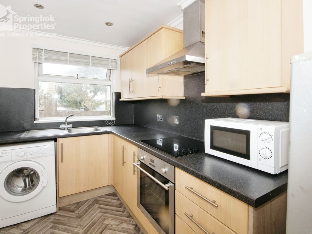 1 bed flat for sale in Bloomfield Cottages, South Road, Peterhead, Aberdeenshire AB42, £45,000