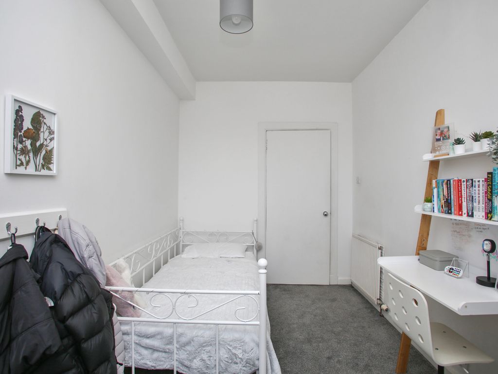 3 bed flat for sale in 1 Woodhall Avenue, Juniper Green, Edinburgh EH14, £200,000