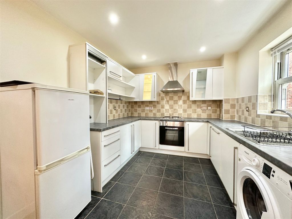 2 bed flat for sale in The Fosse Building, Tetuan Road, Leicester LE3, £125,000