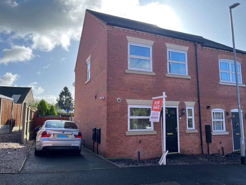 3 bed end terrace house for sale in Broomfields Close, Tean, Stoke-On-Trent ST10, £177,000