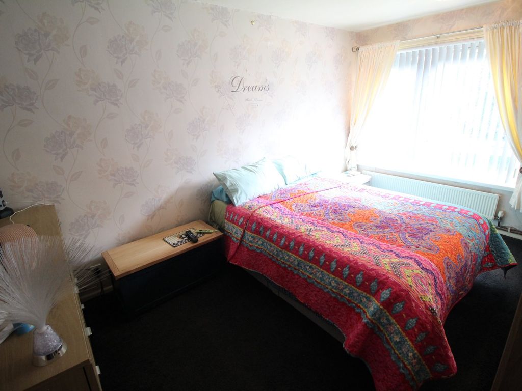 1 bed flat for sale in Church Way, Bedworth, Warwickshire CV12, £90,000