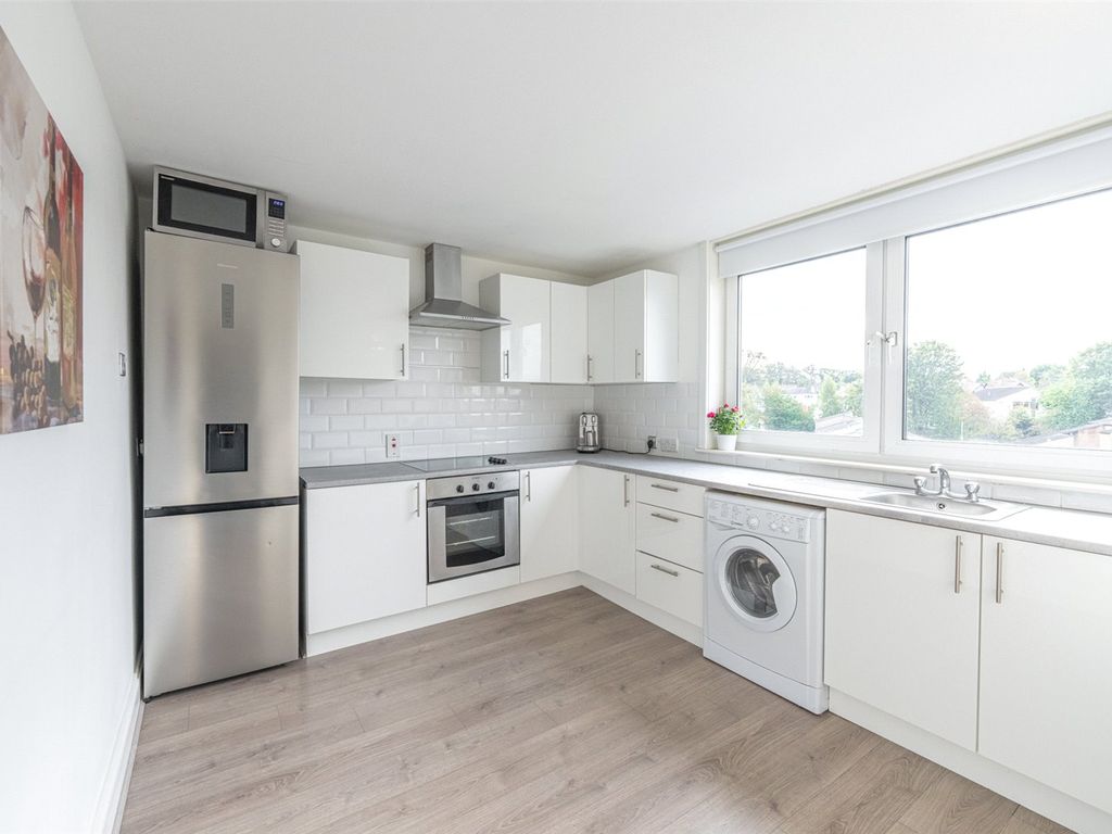 3 bed maisonette for sale in Fair A Far, Edinburgh EH4, £225,000