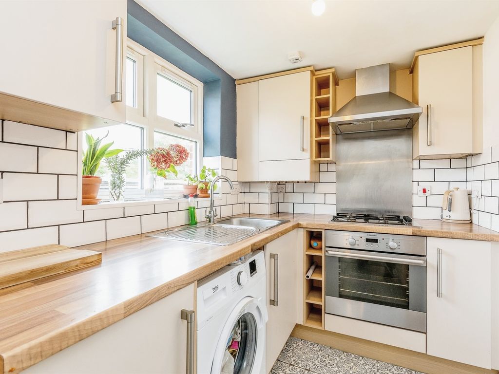 1 bed flat for sale in Arthur Milton Street, Bishopston, Bristol BS7, £190,000