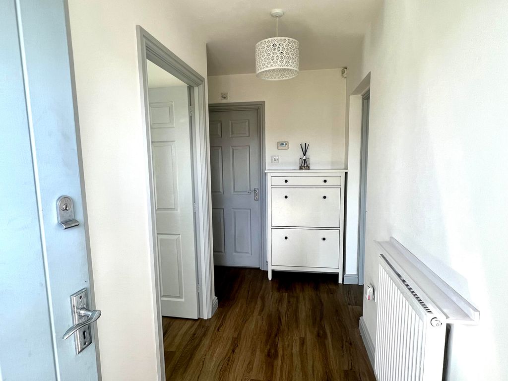 2 bed flat for sale in Penn Street, Belper DE56, £150,000