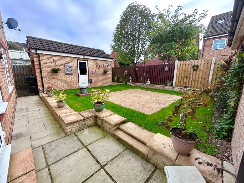 4 bed detached house for sale in Vulcan Mews, Auckley, Doncaster DN9, £249,950