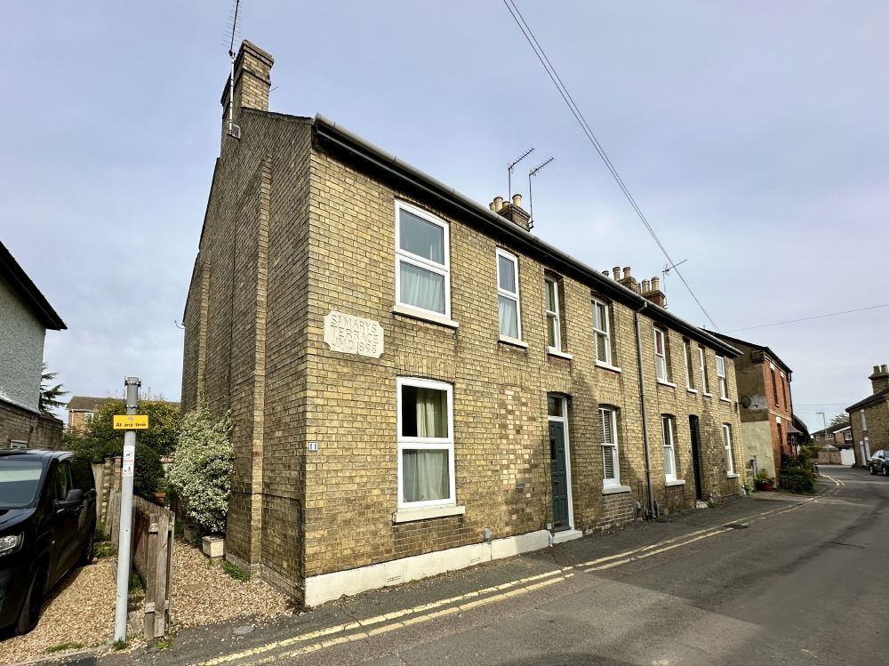 2 bed end terrace house for sale in St. Anns Lane, Godmanchester PE29, £225,000