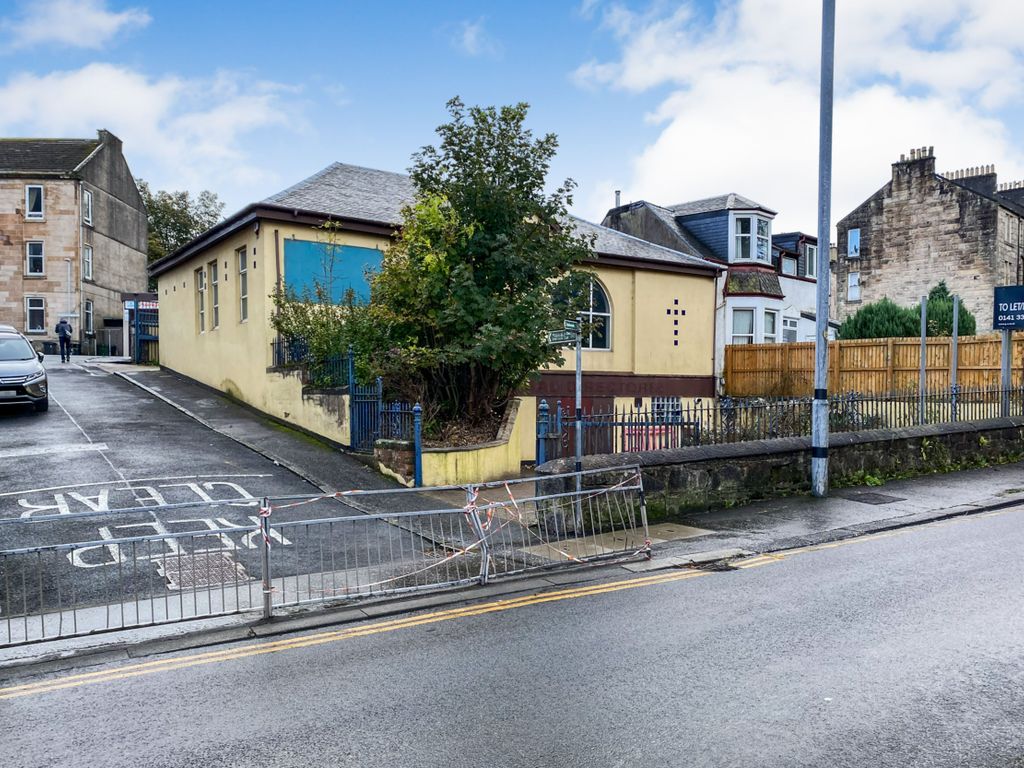 Commercial property for sale in Inverkip Road, Greenock PA16, £105,000