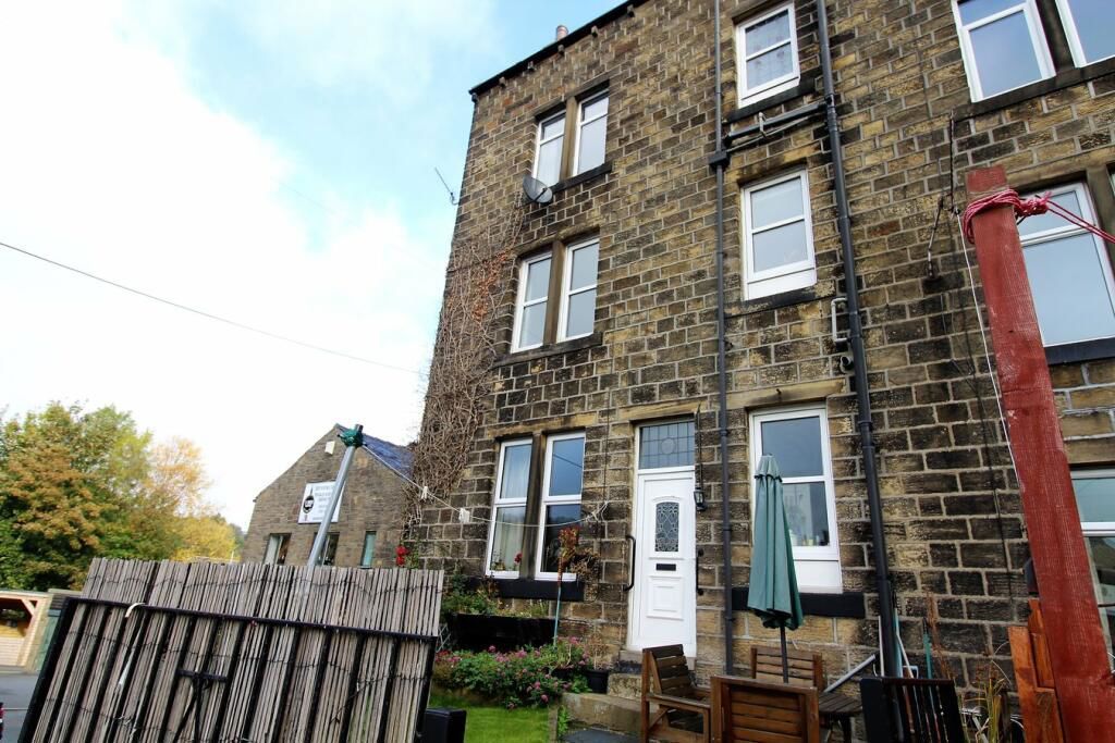 4 bed terraced house for sale in Apsley Street, Haworth, Keighley BD22, £190,000