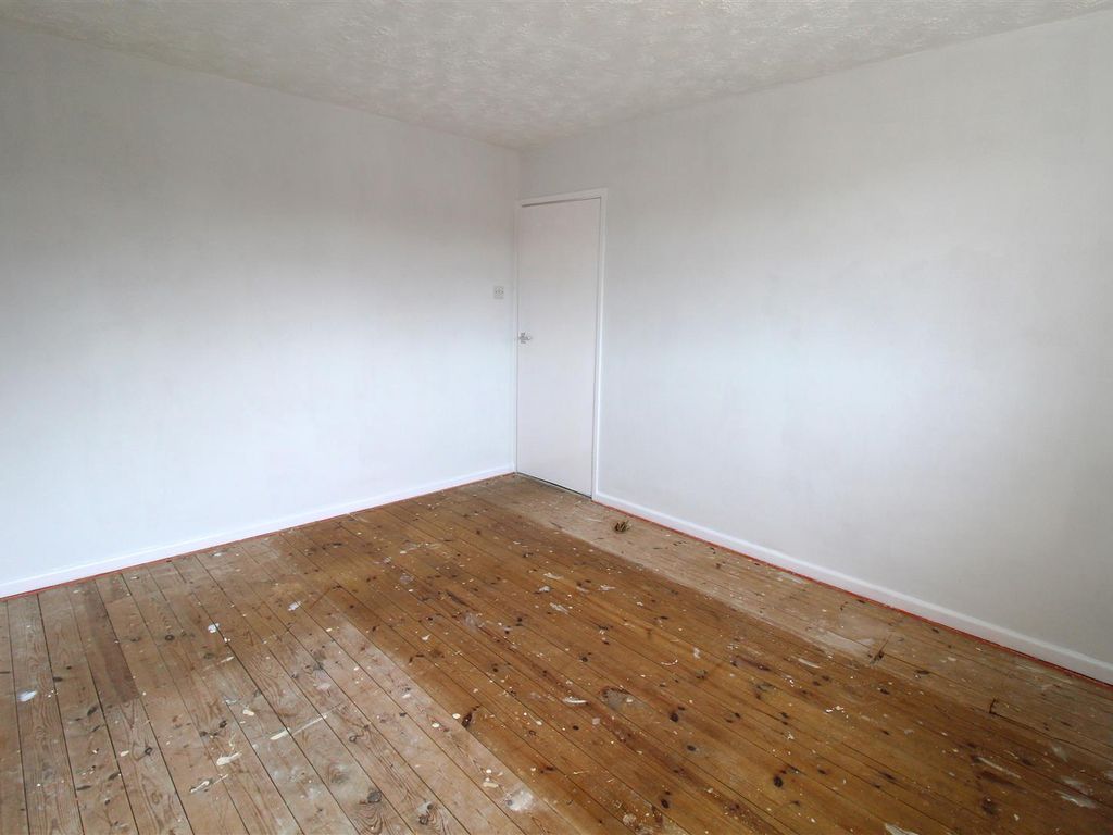 3 bed detached house for sale in Dorrington Close, Milton, Stoke-On-Trent ST2, £215,000