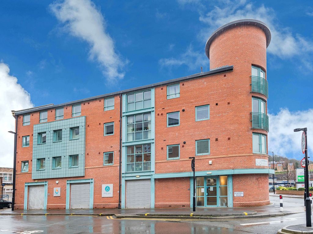 2 bed flat for sale in Fornham Street, Columbia Place S2, £105,000