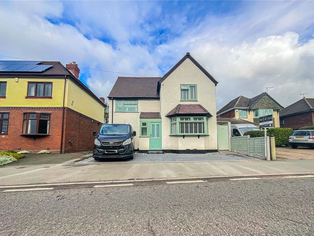 3 bed detached house for sale in Watling Street, Brownhills, Walsall, West Midlands WS8, £235,000