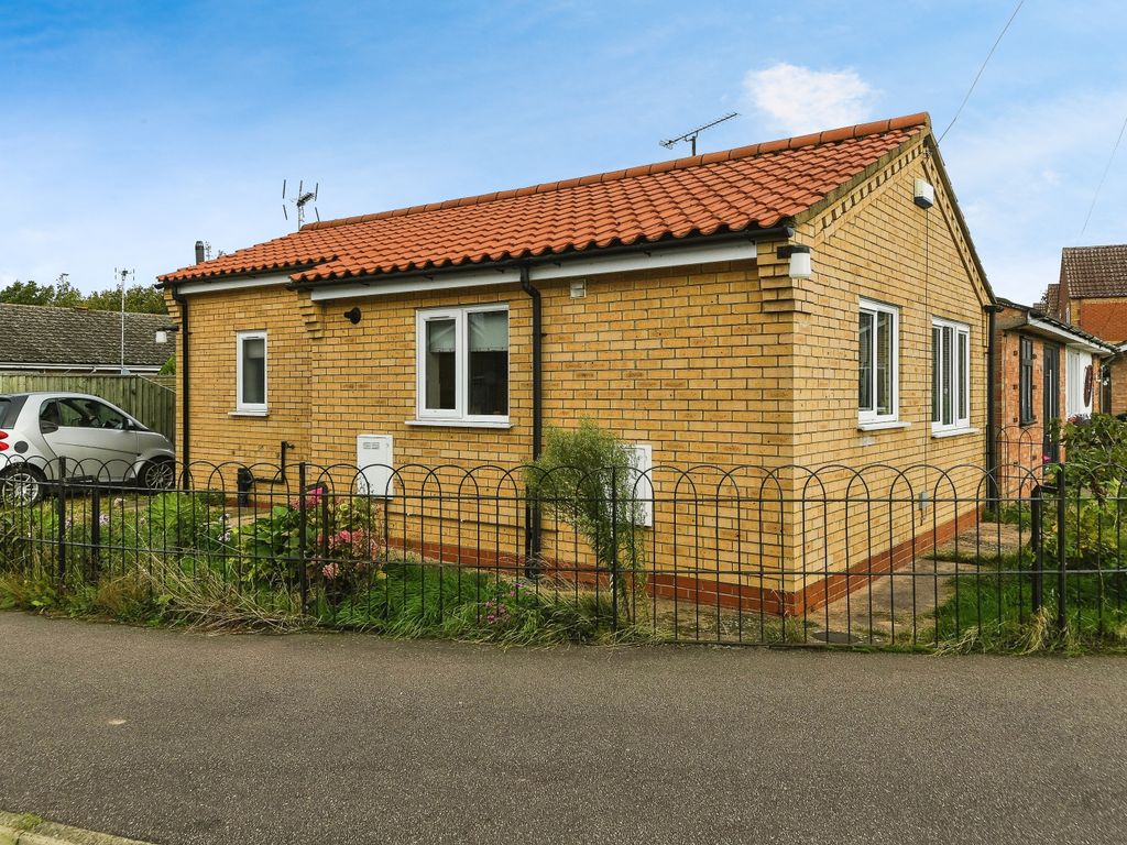 1 bed bungalow for sale in All Saints Close, Elm, Wisbech, Cambridgeshire PE14, £140,000