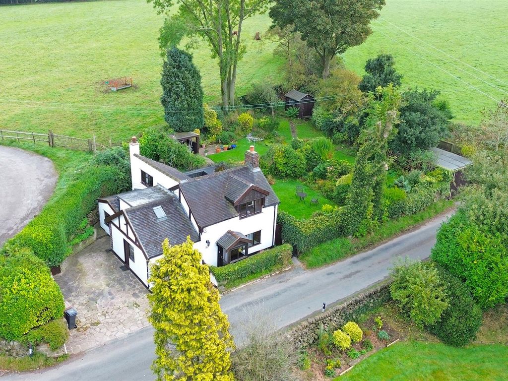 2 bed cottage for sale in Park Lane, Endon, Stoke-On-Trent ST9, £320,000