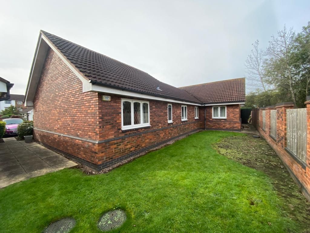 2 bed semi-detached bungalow for sale in Checkley Croft, Sutton Coldfield B76, £239,950