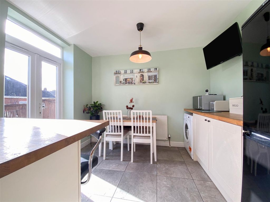 3 bed terraced house for sale in Morningside, Crosby, Liverpool L23, £230,000