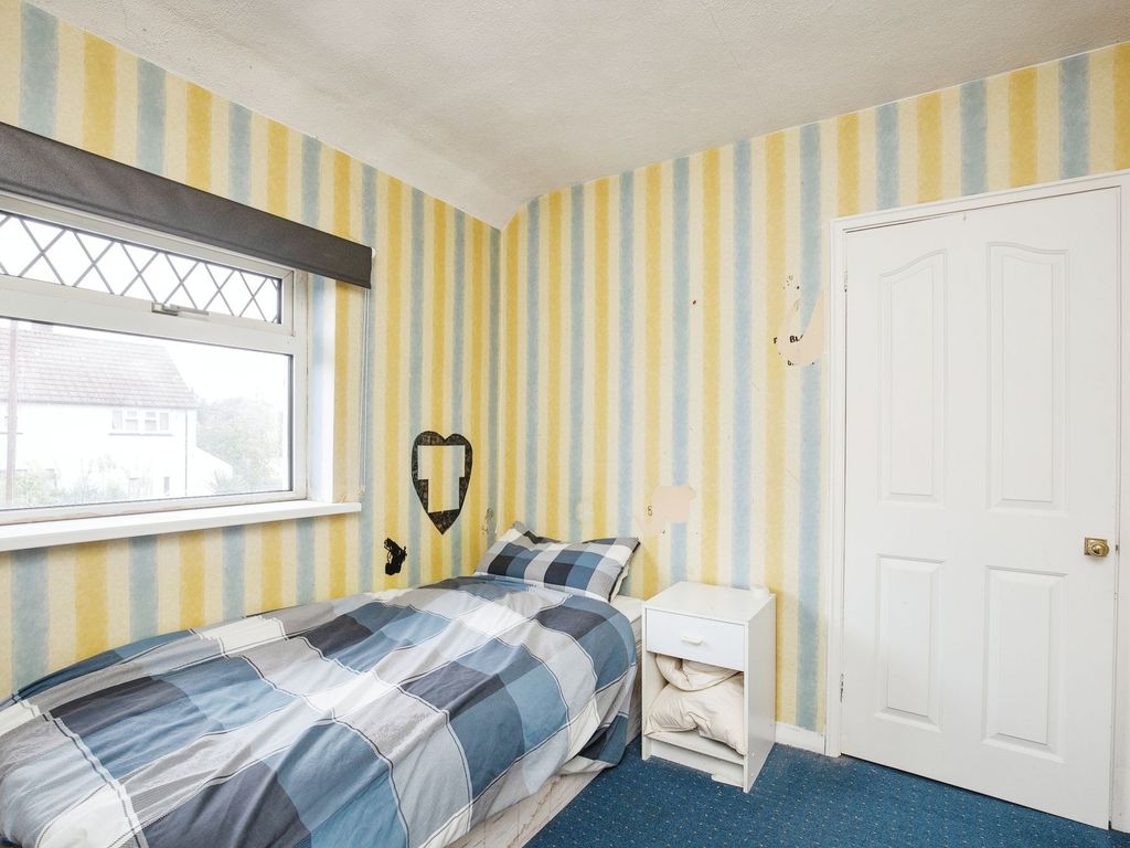 4 bed end terrace house for sale in Heol Merlin, Llanishen CF14, £300,000