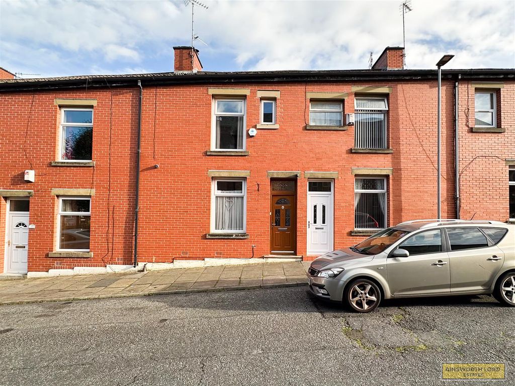 3 bed property for sale in Jessel Street, Blackburn BB2, £109,950