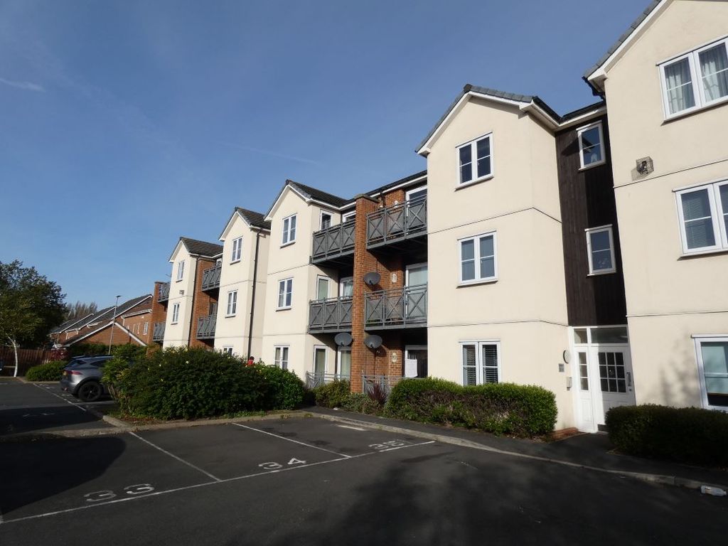 1 bed flat for sale in 46 Maddren Way, Middlesbrough, Cleveland TS5, £27,500