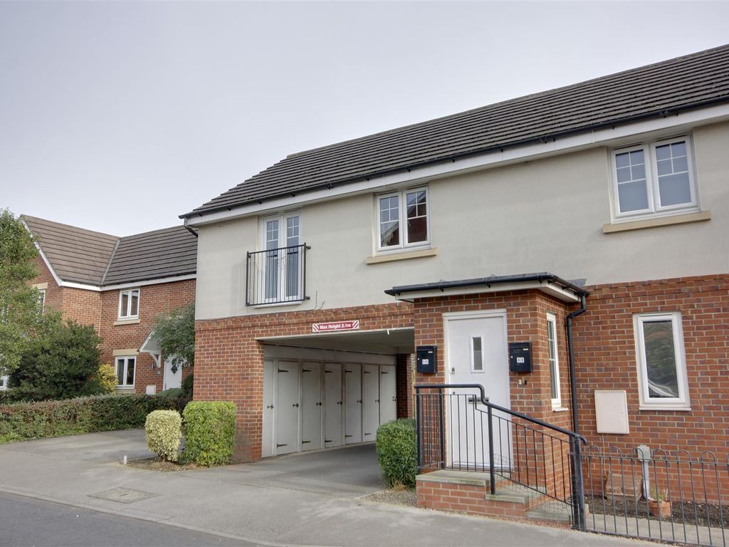 1 bed flat for sale in Ruskin Way, Brough HU15, £99,950
