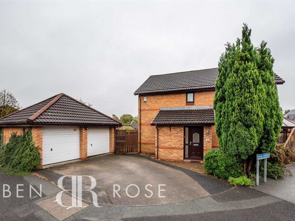 4 bed detached house for sale in Fossdale Moss, Leyland PR26, £325,000