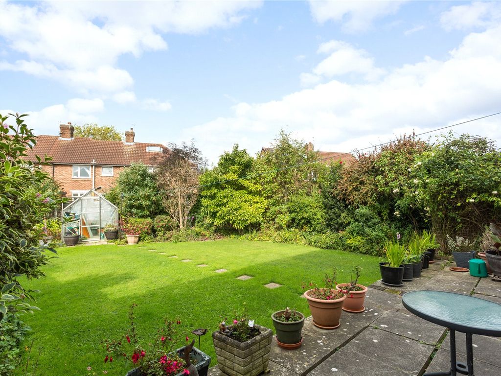 2 bed semi-detached house for sale in The Crossway, York, North Yorkshire YO31, £270,000
