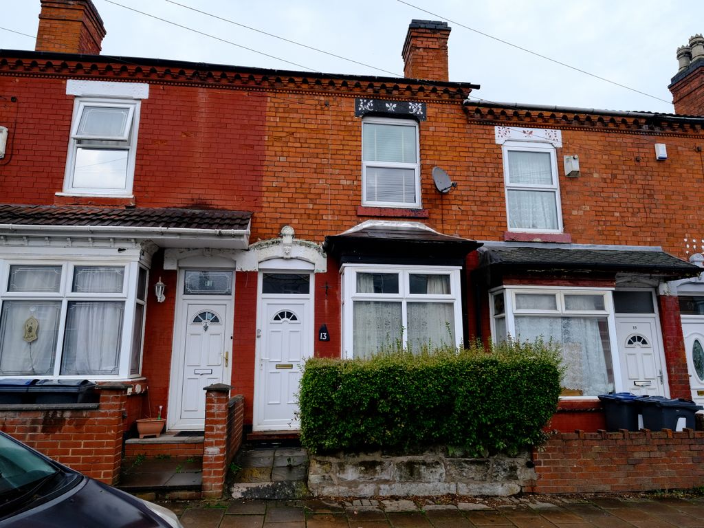 2 bed terraced house for sale in Hillfield Road, Sparkhill, Birmingham, West Midlands B11, £140,000
