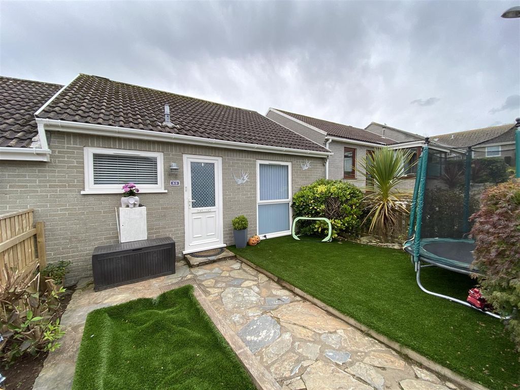 2 bed terraced bungalow for sale in Polwithen Drive, Carbis Bay TR26, £250,000