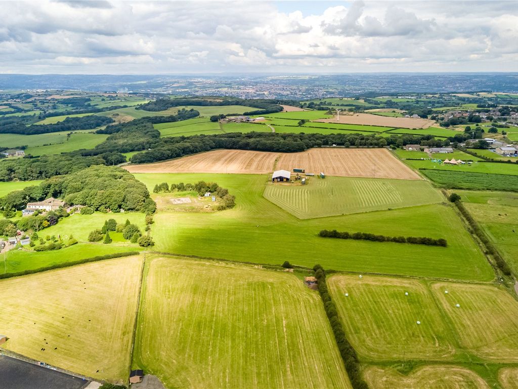 Land for sale in Paul Lane, Flockton Moor, Huddersfield WF4, £120,000