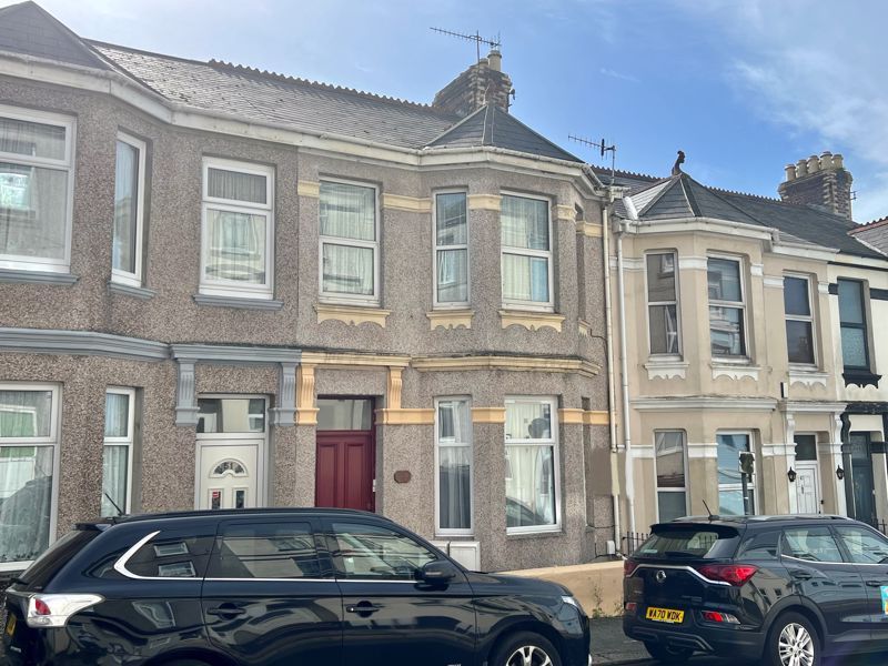 1 bed flat for sale in Station Road, Keyham, Plymouth PL2, £90,000