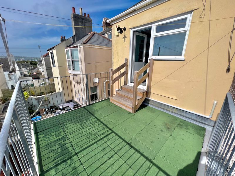 1 bed flat for sale in Station Road, Keyham, Plymouth PL2, £90,000