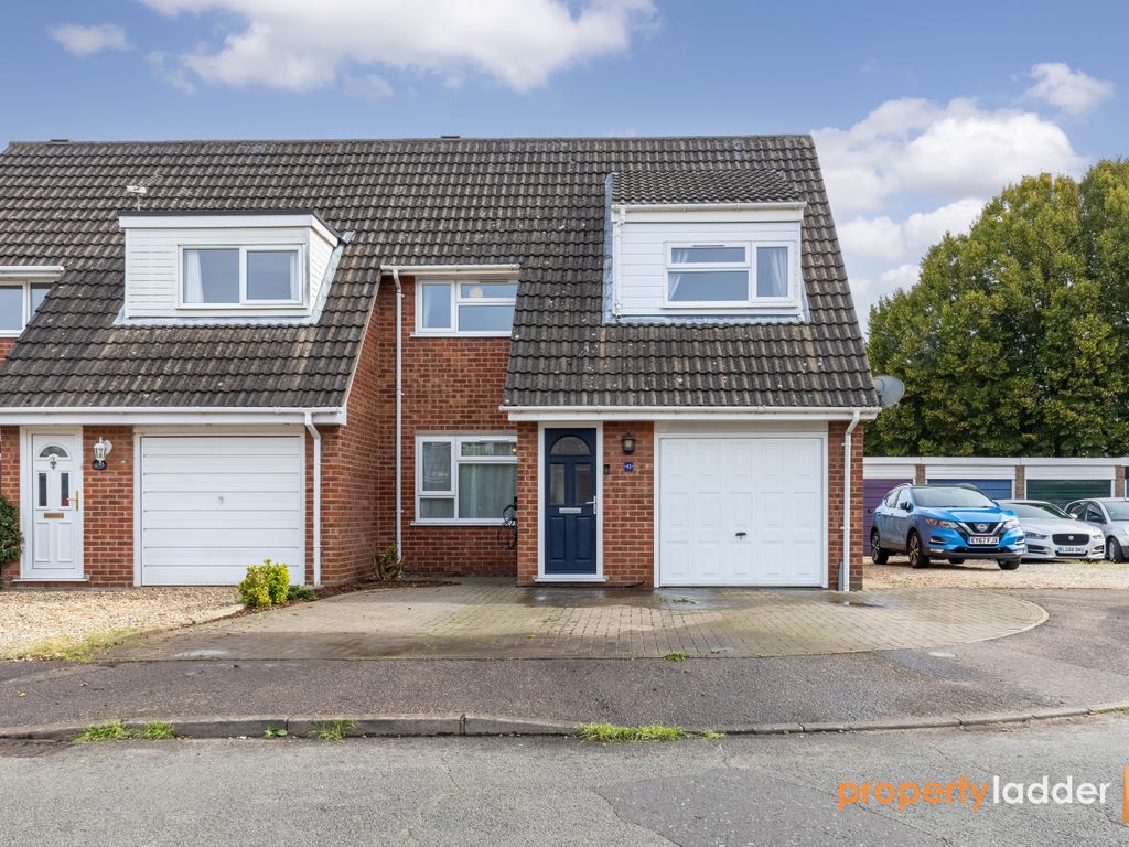 3 bed end terrace house for sale in Brayfield Way, Old Catton, Norwich NR6, £285,000