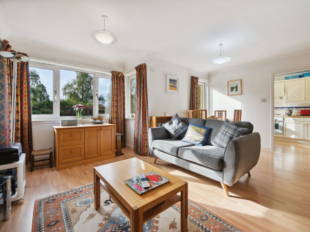 2 bed flat for sale in Greenbriar House, Helensburgh, Argyll & Bute G84, £135,000