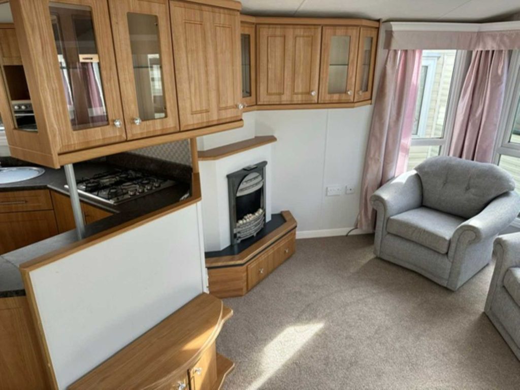 Mobile/park home for sale in Halkyn Street, Holywell CH8, £13,990