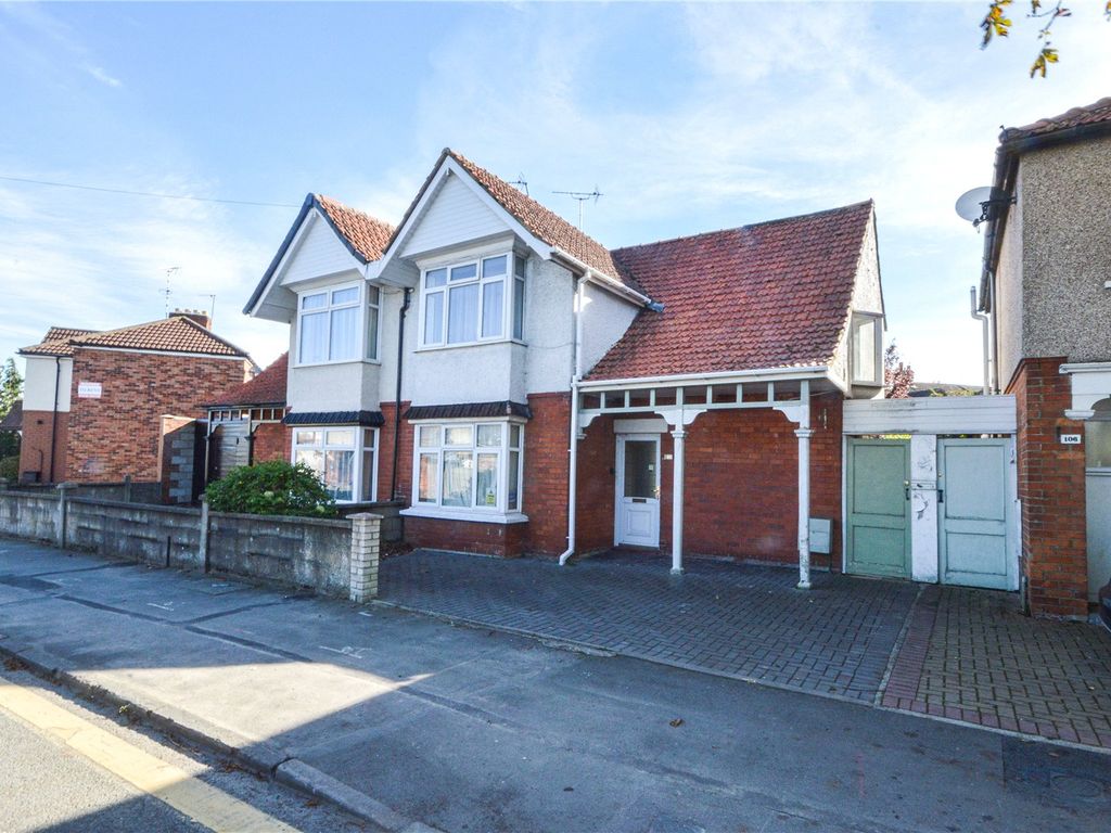 3 bed semi-detached house for sale in Groundwell Road, Town Centre, Swindon SN1, £240,000