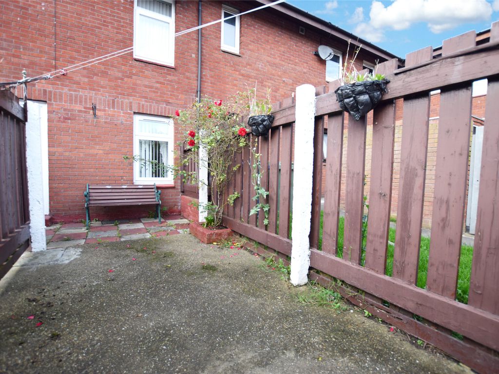 3 bed terraced house for sale in Milling Court, Gateshead NE8, £85,000