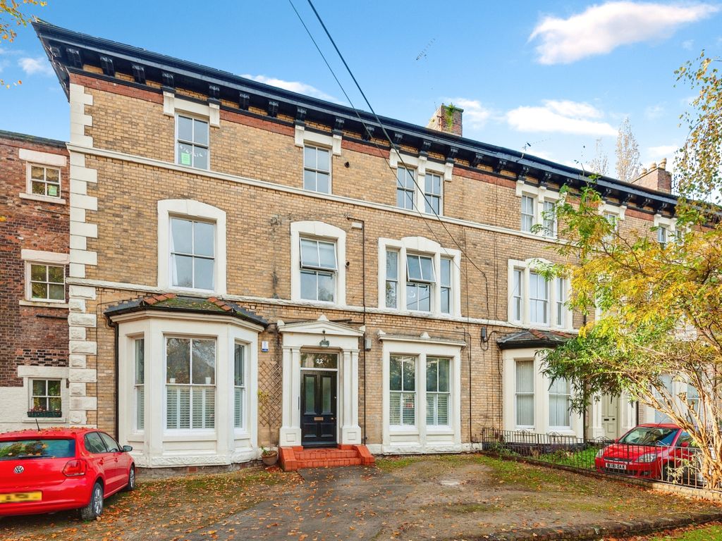 2 bed flat for sale in Parkfield Road, Aigburth, Liverpool, Merseyside L17, £235,000