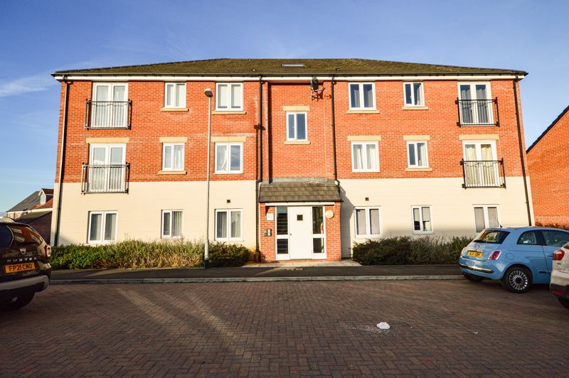 2 bed flat for sale in Haggerston Road, Blyth NE24, £64,666