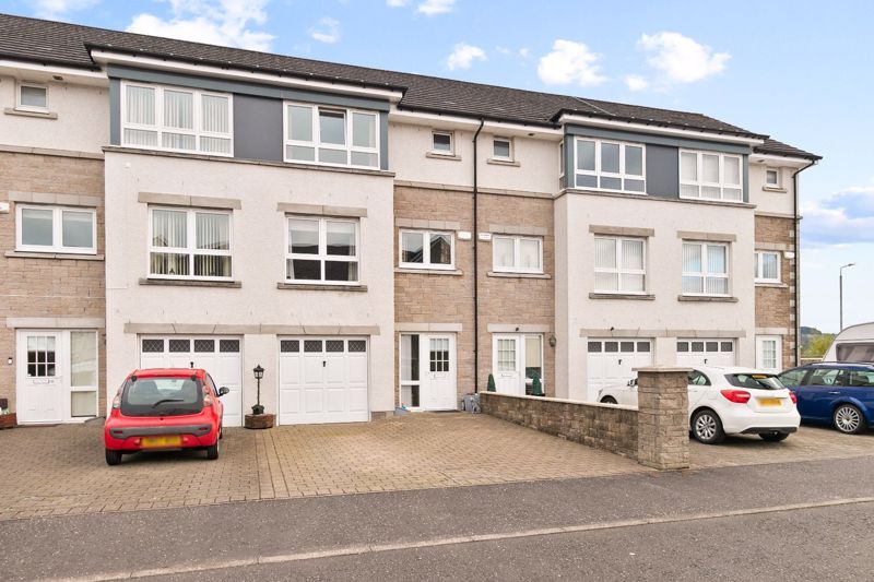 3 bed terraced house for sale in Denny Crescent, Dumbarton G82, £268,000